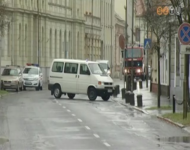 Bombariadó miatt kellett kiüríteni a Szombathelyi Törvényszéket és a Vas Megyei Főügyészséget