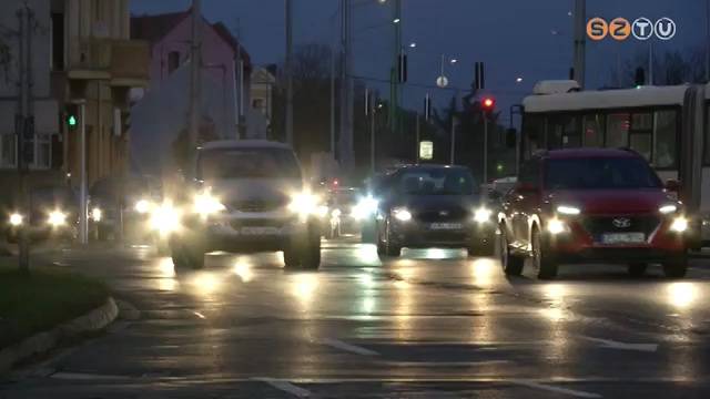 Egyre nagyobb a k�zleked�si k�osz Szombathelyen