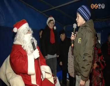 Gy�ngy�sherm�nba l�togatott a Mikul�s