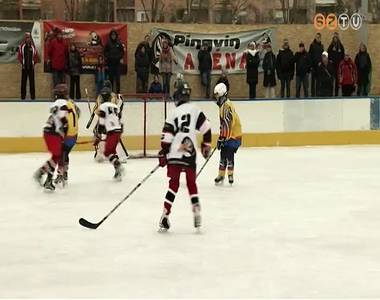 U14-es bajnoki j�gkorong fordul�t rendeztek Szombathelyen