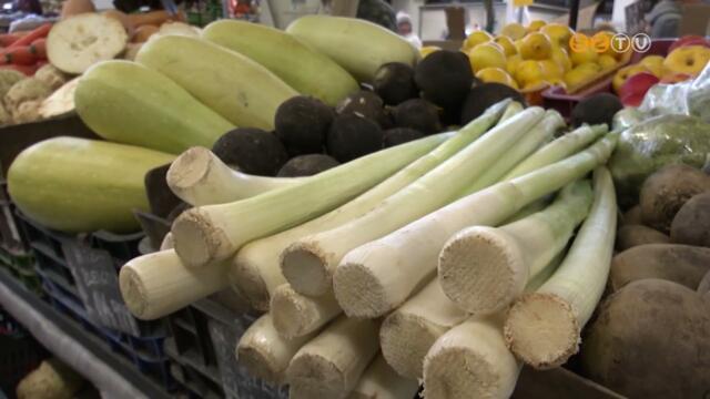 Nagy a sürgés-forgás a Szombathelyi Vásárcsarnokban Nagy a sürgés-forgás a Szombathelyi Vásárcsarnokban