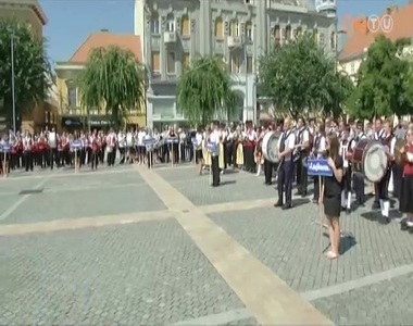 Kilenc zenekart�l volt hangos Szombathely a h�tv�g�n