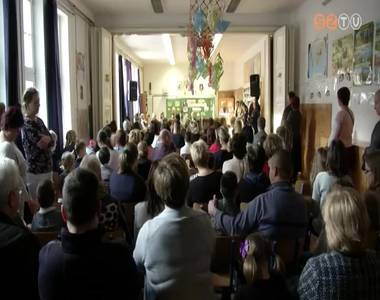 Gazdag Erzsi versmondó verseny Gazdag Erzsi versmondó verseny