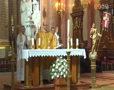 �nnepi istentiszteletek