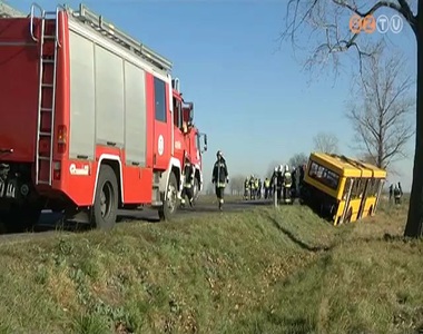 Gyakorlatot tartott a katasztr�fav�delem a 86-oson