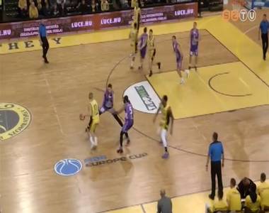 Szoros Falco gy�zelem a Kecskem�t ellen