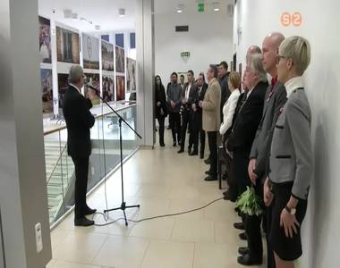 IX. Sajtófotó Kiállítás IX. Sajtófotó Kiállítás