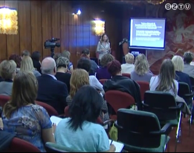 Egyre t�bb a csal�don bel�li er�szak