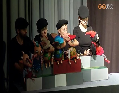 Vas�rnapi bemutat� a Mesebolt B�bsz�nh�zban