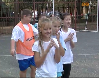 Mindennapi testnevel�s az iskol�kban