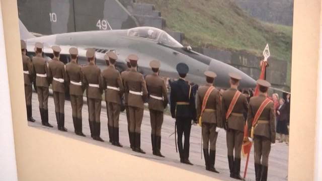 T�rt�nelmi esem�ny fot�k Czika L�szl� ki�ll�t�s�n