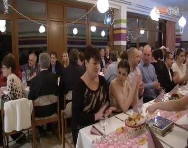 Egyh�zk�zs�gi b�l K�monban