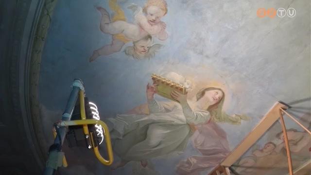 Megújul a Püspöki Palota dísztermének mennyezeti freskója Megújul a Püspöki Palota dísztermének mennyezeti freskója