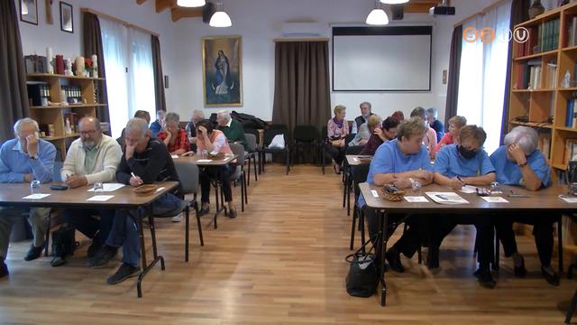 Nyugdíjas csapatok vetélkedtek az oladi közösségi házban Nyugdíjas csapatok vetélkedtek az oladi közösségi házban