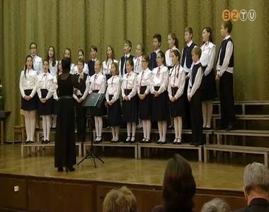 Kod�ly Zolt�n k�rustal�lkoz�