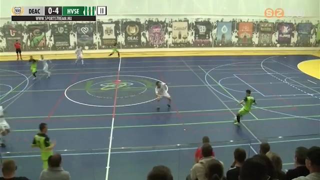 Tov�bb robog a futsalos Hali expressz
