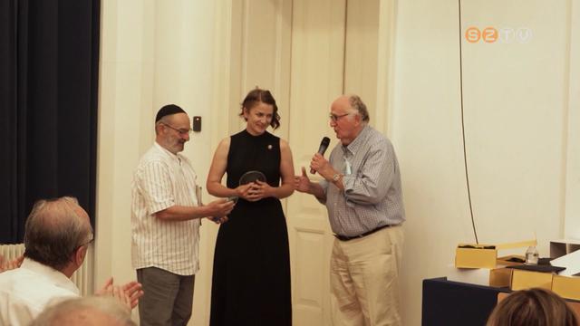 Mensch-díjjal tüntették ki Kelbert Krisztina történészt Mensch-díjjal tüntették ki Kelbert Krisztina történészt