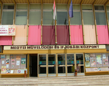 Megyei Művelődési és Ifjúsági Központ