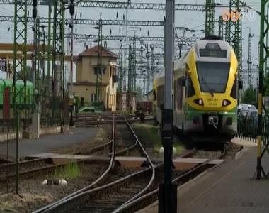 K�t�tt �rv�nyess�g�ek a r�vidt�vra sz�l� vonatjegyek