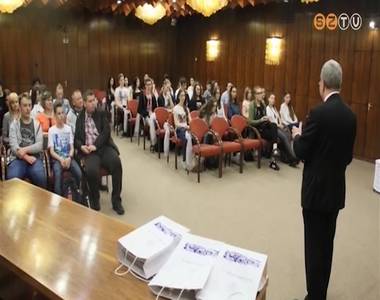 Rimaszombati vendég diákok érkeztek a vasi megyeszékhelyre Rimaszombati vendég diákok érkeztek a vasi megyeszékhelyre