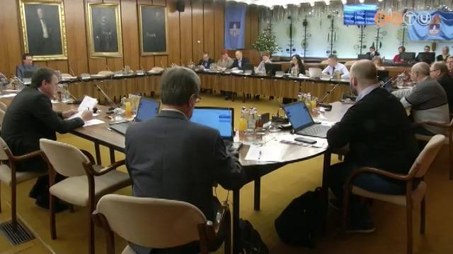 Gazdas�gi bizotts�gi �l�s