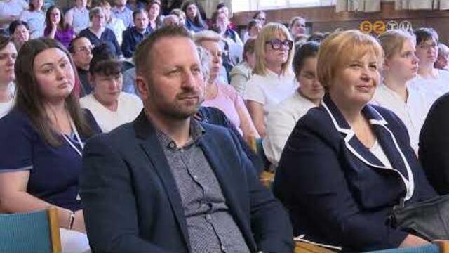 Ünnepséget szerveztek a Markusovszky Egyetemi Oktatókórházban az Ápolók Nemzetközi Napja alkalmából