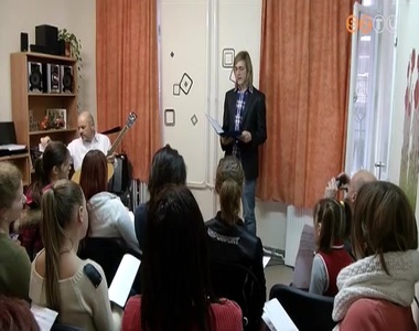 Kar�csonyv�r� d�lut�nt rendezett a SAVARIA REHAB-TEAM