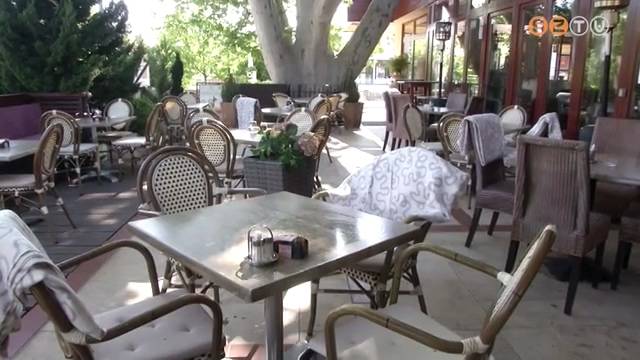 Megnyíltak a vendéglátóhelyek teraszai Megnyíltak a vendéglátóhelyek teraszai