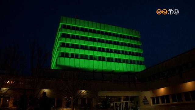 Írország nemzeti ünnepe, Szent Patrik napja alkalmából zöldben pompázott a Városháza Írország nemzeti ünnepe, Szent Patrik napja alkalmából zöldben pompázott a Városháza