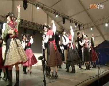 Néptáncosok fesztiváloztak Gencsapátiban Néptáncosok fesztiváloztak Gencsapátiban