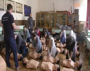 Els�seg�lyny�jt�si �s �jra�laeszt�si gyakorlat a Kanizsaiban