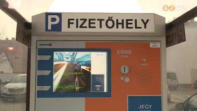 M�r paypass-os bankk�rty�val is lehet parkol�d�jat fizetni a v�rosban