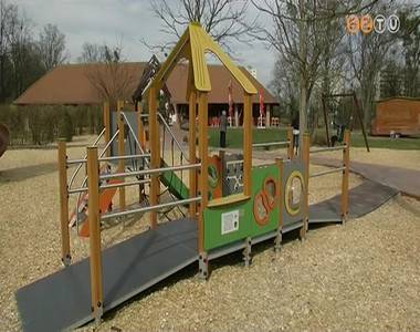 �j j�t�kokat avattak a Kalandv�rosban