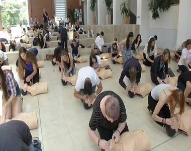 Gyakoroltak a gólyák Gyakoroltak a gólyák