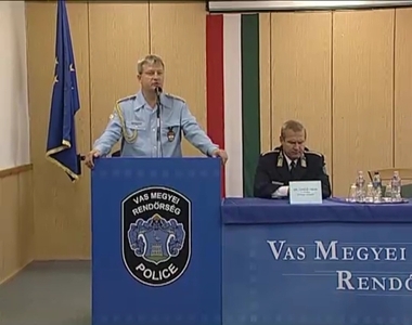 Felavatt�k a K�zigazgat�si Hat�s�gi Szolg�latot 