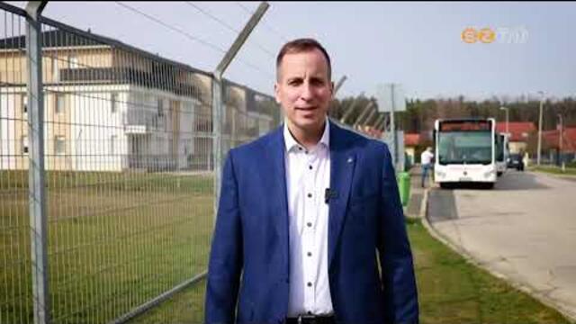 Napokon bell elkezddik a Dmter utcai buszmegll feljtsa a Minerva-lakparkban