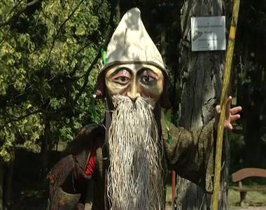 Mesebolt az arbor�tumban