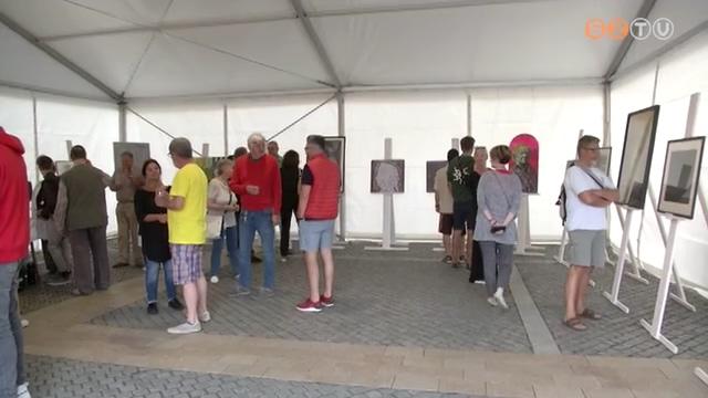 Művészetet a Fő térre! Művészetet a Fő térre!