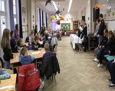 K�zleked�s-biztons�gi vet�lked�t rendeztek a Rem�nyik-iskol�ban